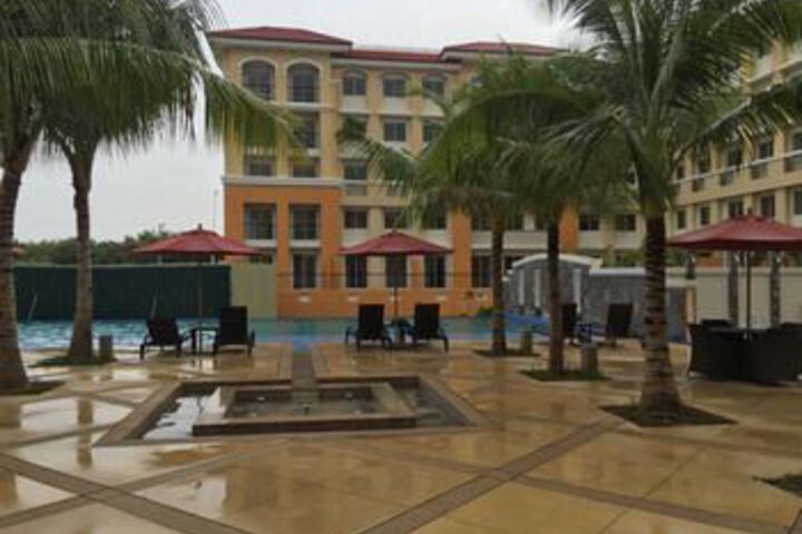 Pool 59 of 103