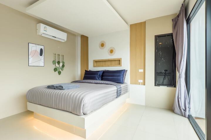 Room 8 of 57