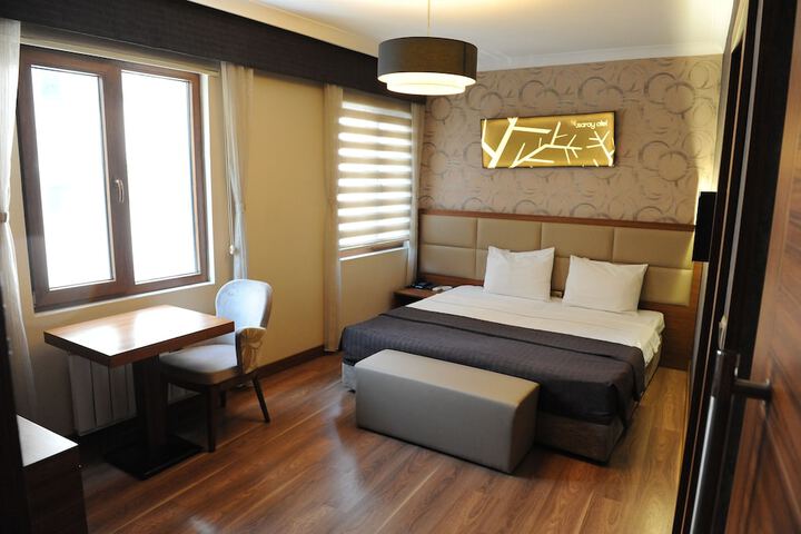 Izmit Saray Hotel