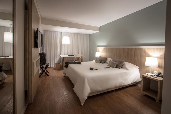 Room 12 of 44