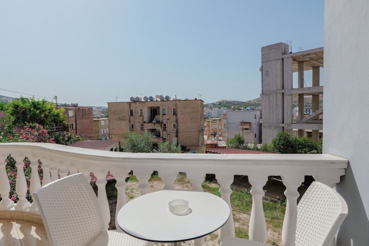 Terrace/Patio 68 of 101