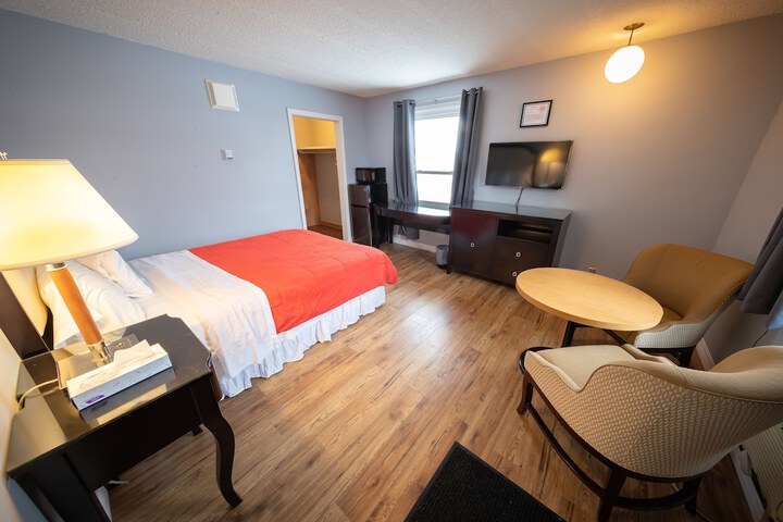 Room 12 of 43