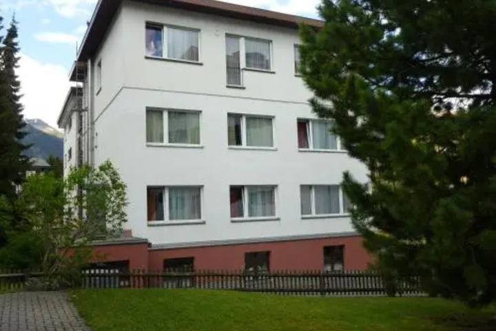 Hotel Elli