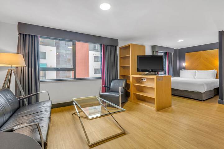 Room 15 of 29