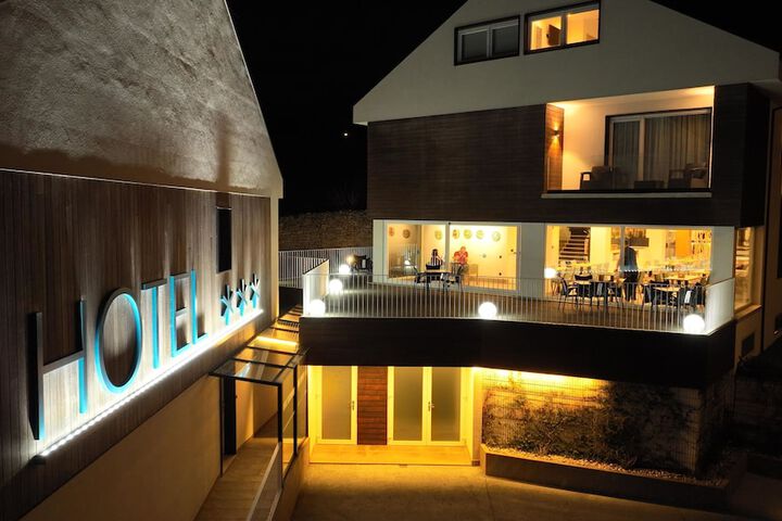 Hotel 119 of 122