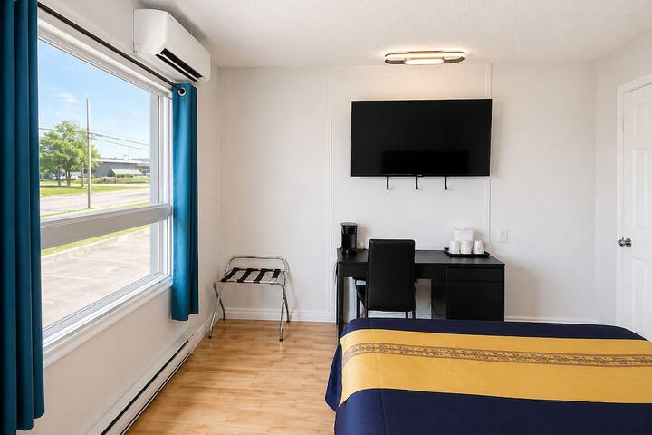 Room 19 of 65