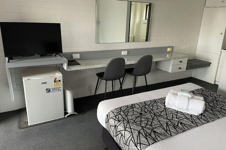 Room 5 of 52