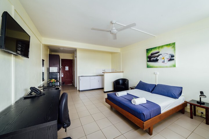 Room 10 of 82