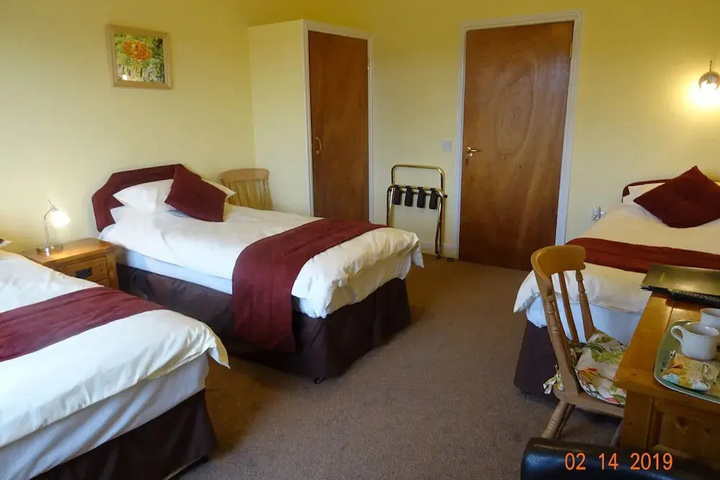 guest_rooms