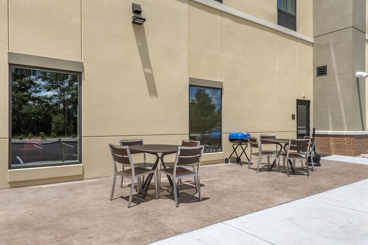 BBQ/picnic area