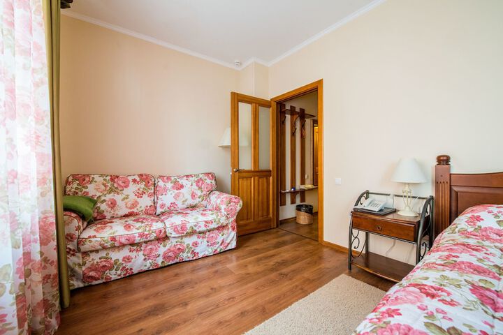 Room 10 of 58