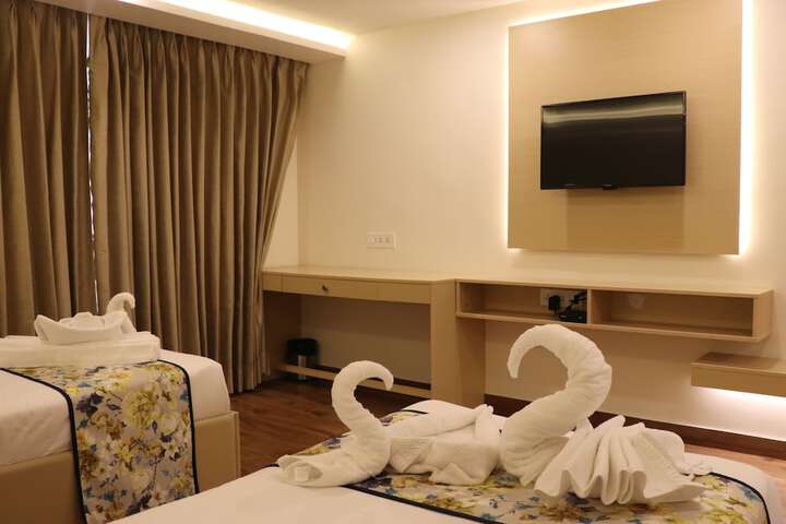 Room 25 of 54