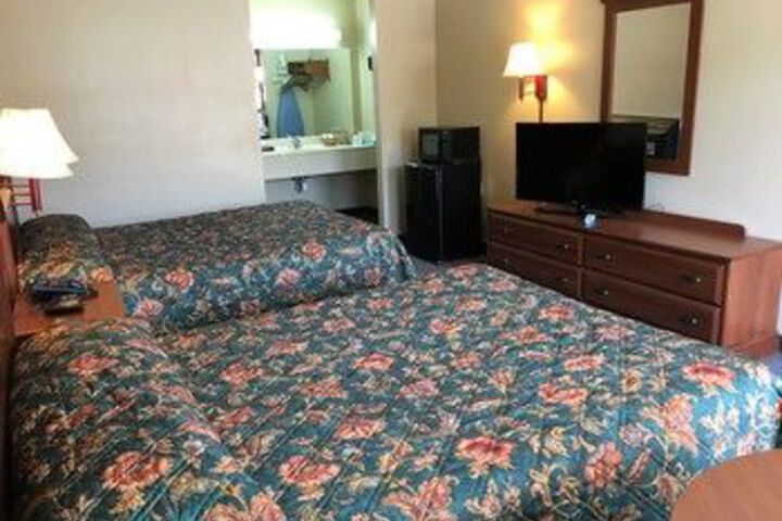 Room 35 of 56