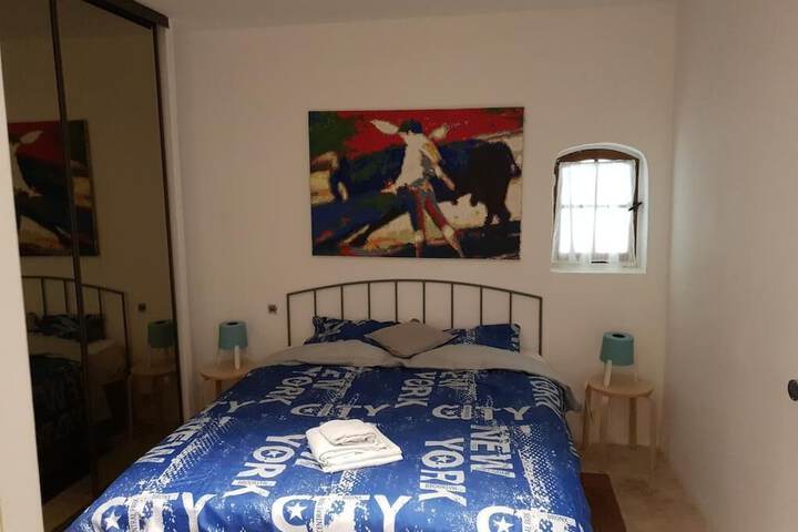 Room 7 of 16