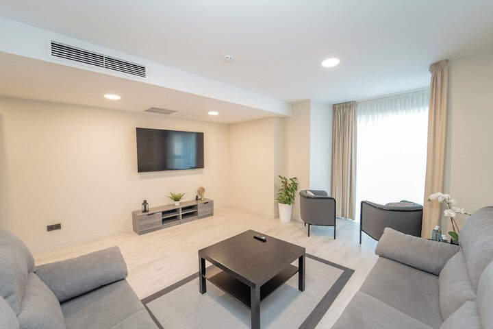 Room 40 of 72