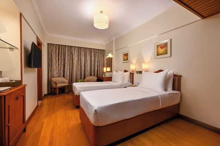 Room 35 of 110