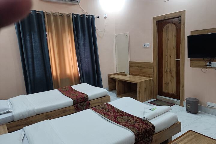 Room 14 of 58