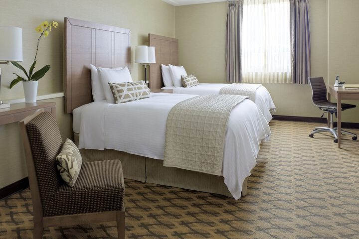 Chelsea Room 2 Double Beds (7 of 23)
