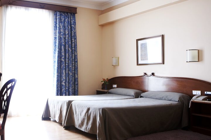Room 7 of 53