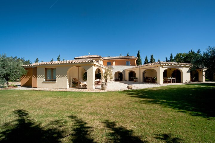SArenada Hotel