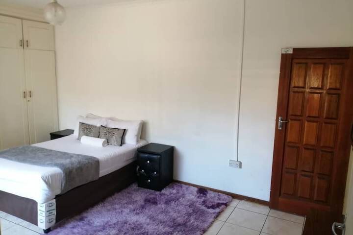 Room 3 of 25