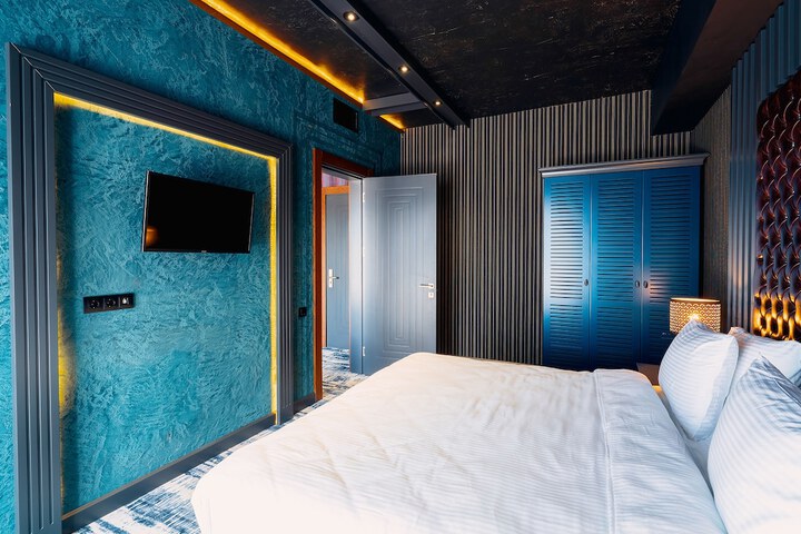 Room 60 of 199
