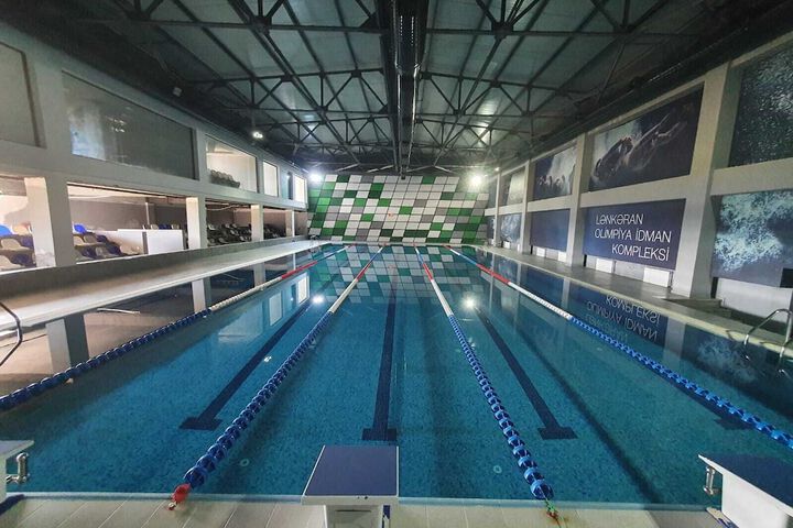 Pool 17 of 27