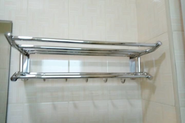 Room 2 of 21