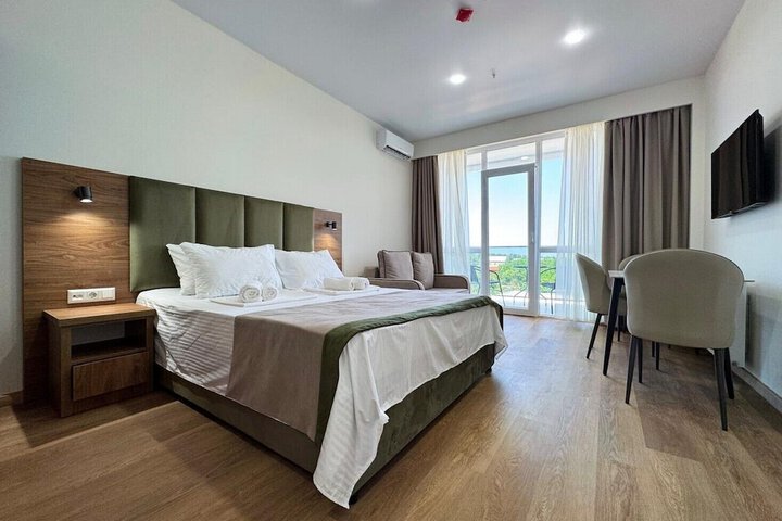 Room 15 of 31