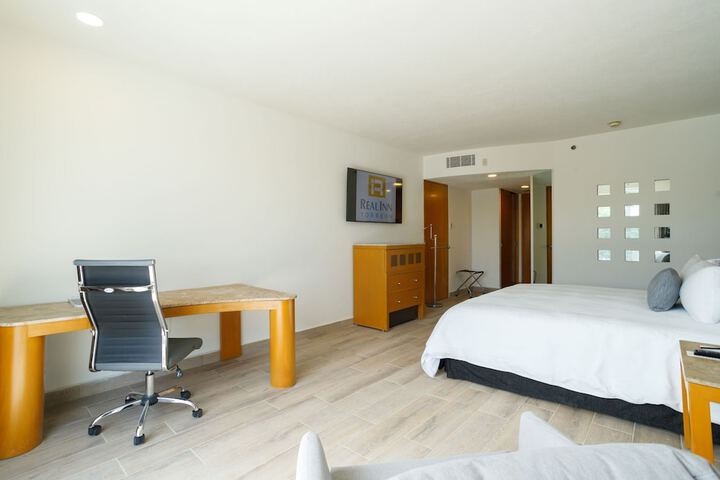 Room 5 of 51