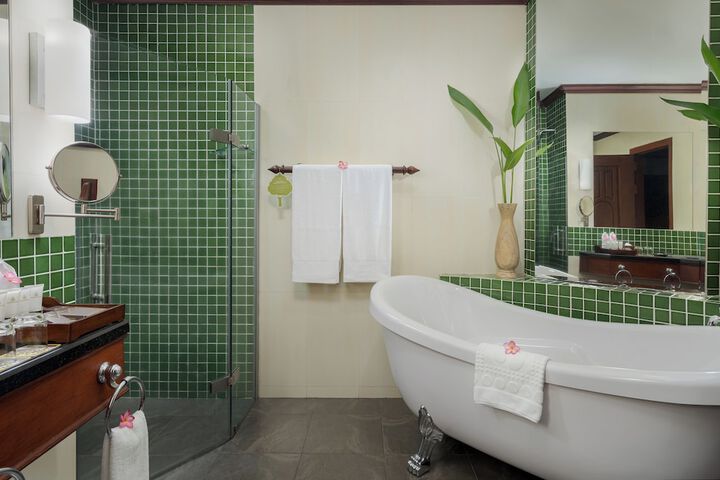 Bath Interior