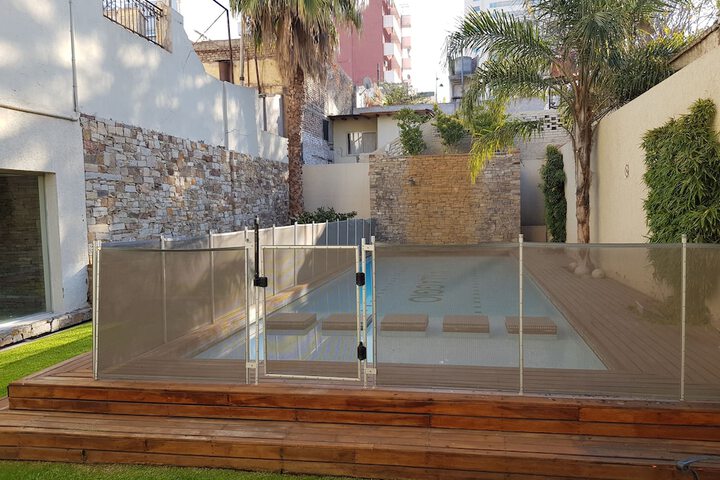 Hotel Pool