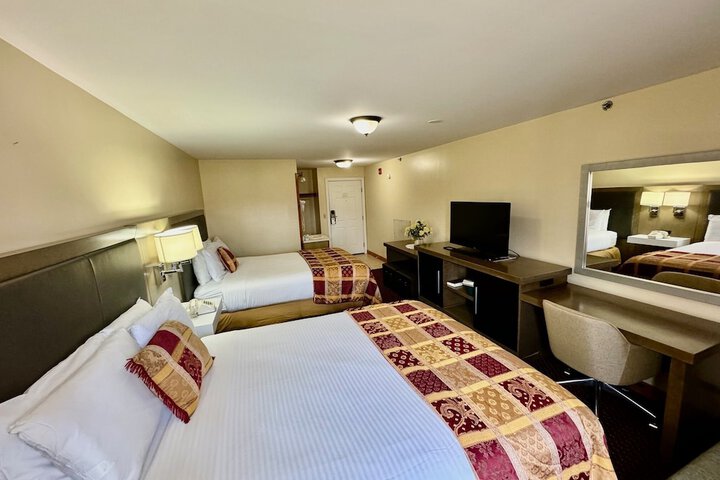 Room 8 of 73