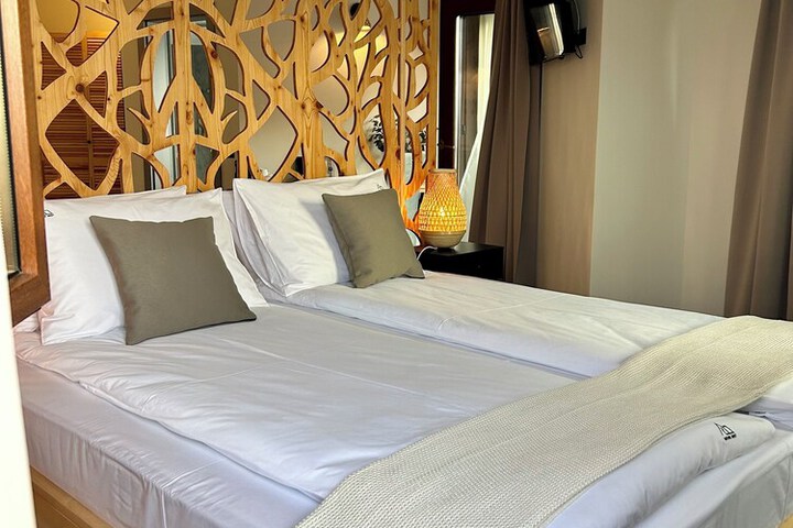 Room 60 of 184