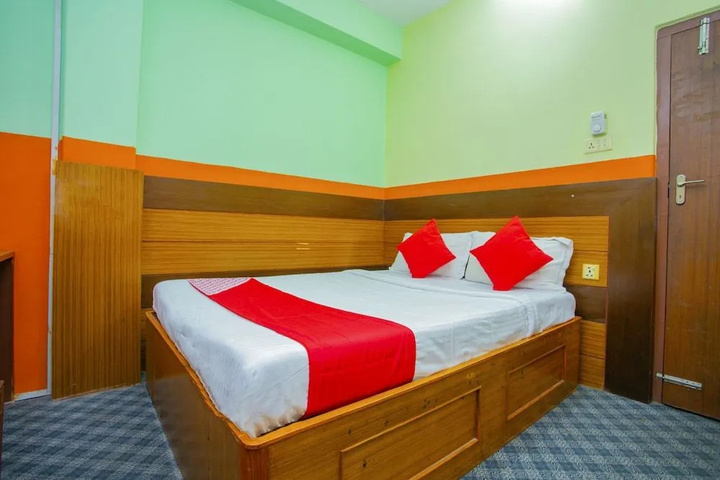 Room 3 of 21