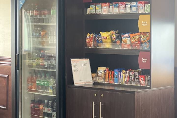 Snack bar