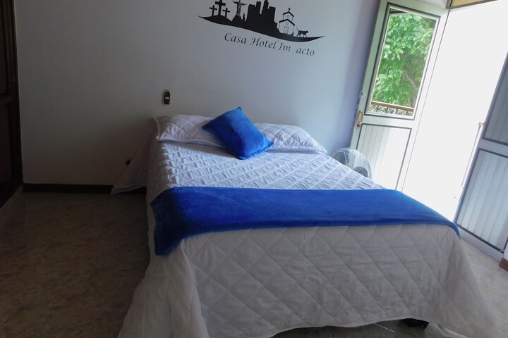 Room 19 of 39