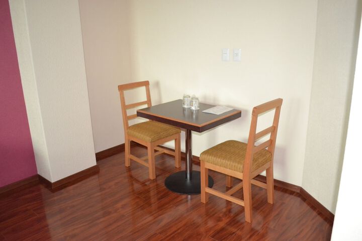 Dining Photos