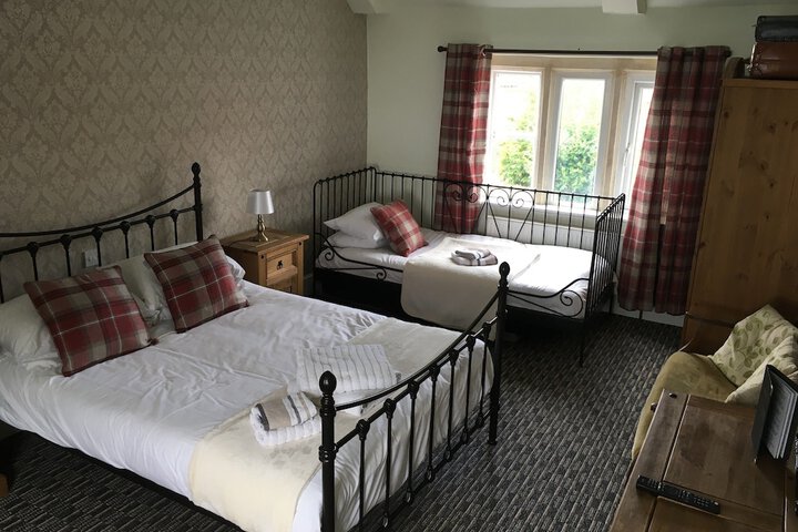 Room 11 of 26
