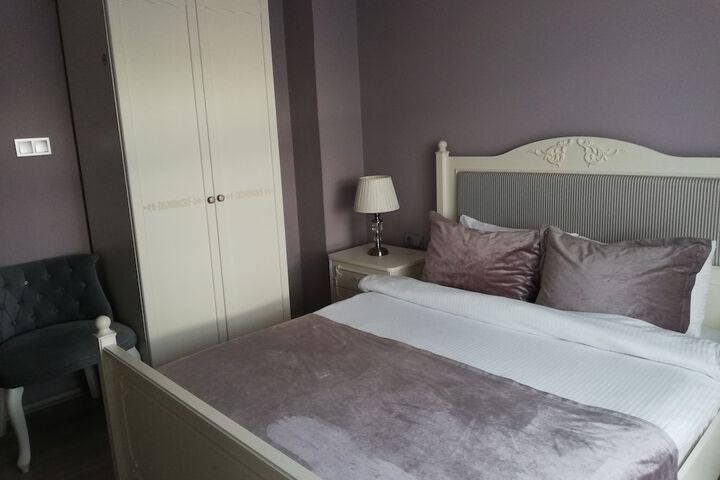 Room 30 of 110