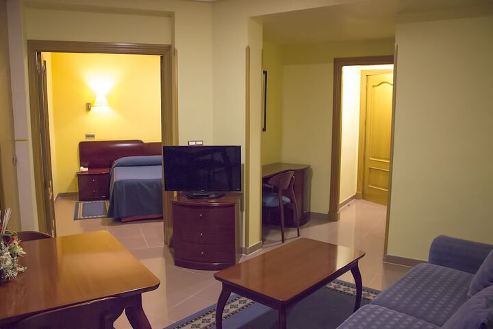 Room 45 of 74