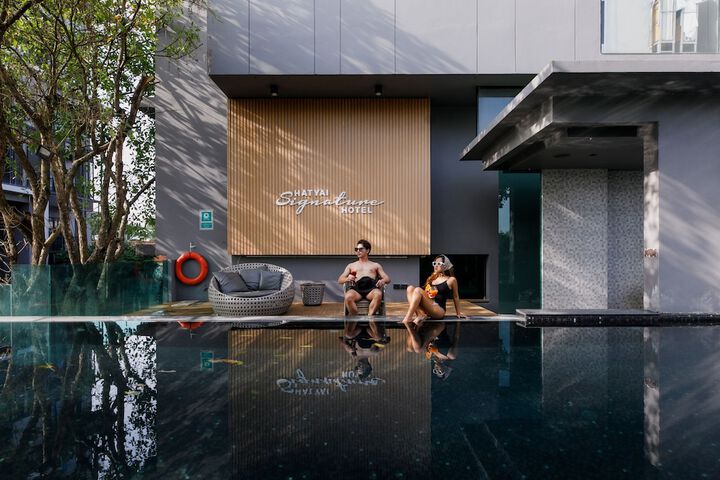 Pool 55 of 79