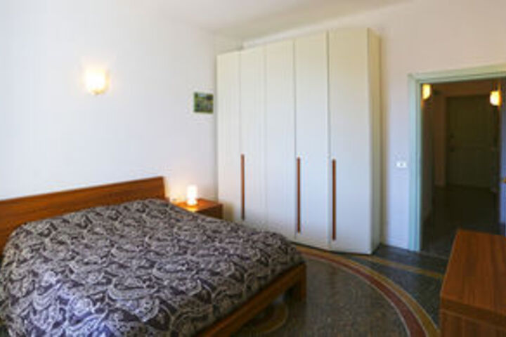 Room 41 of 105
