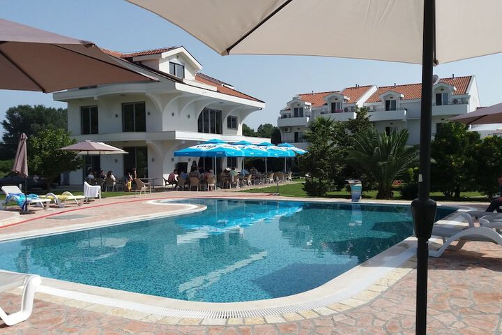 Pool 114 of 132