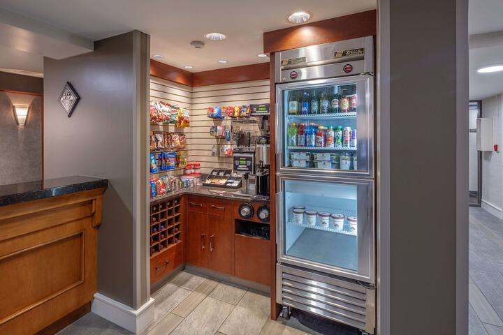 Snack bar