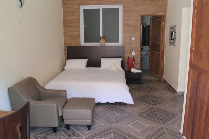 Room 3 of 17