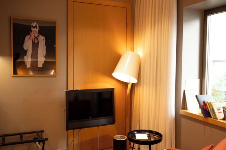 Room 57 of 121