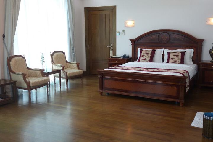 Room 15 of 57