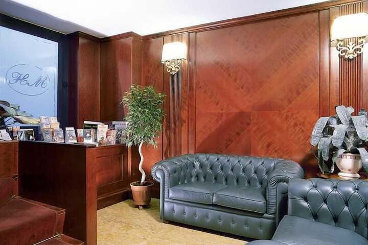 Guest Lobby