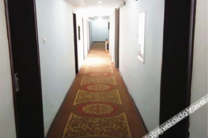 Hotel Interior 19 of 26